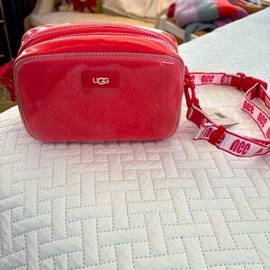 UGG Women's Janey II Clear Crossbody Bag Retails $125+ Color Dark Peach Apricot